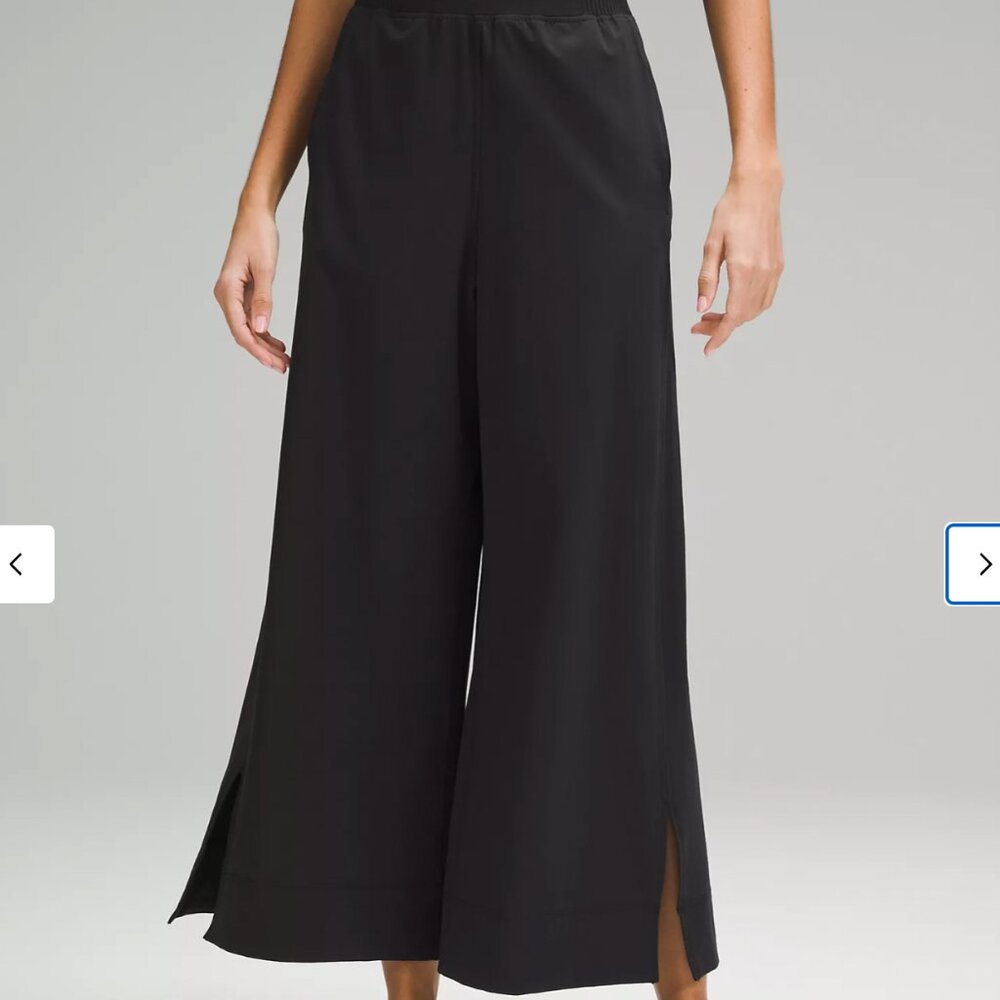 Stretch Woven High-Rise Wide-Leg Cropped Pant (Size L)